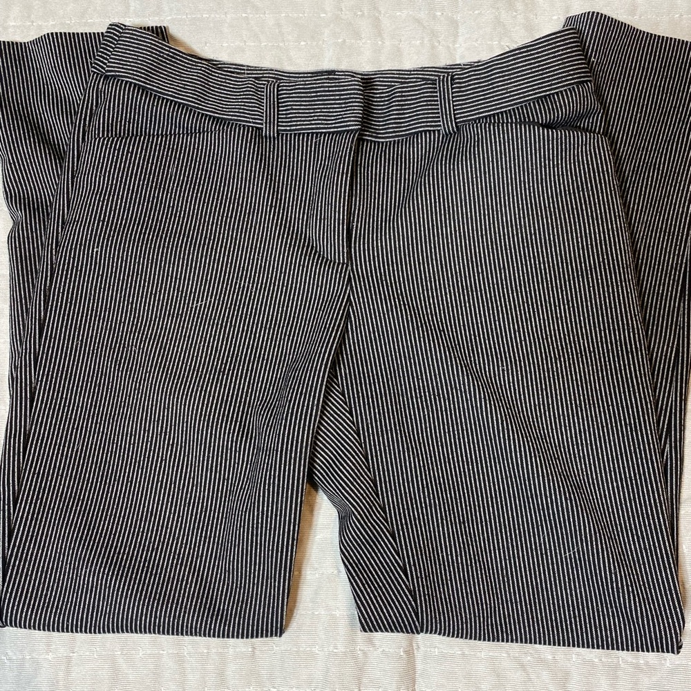 AMANDA AND CHELSEA Striped
Skinny Leg Ponte Pants